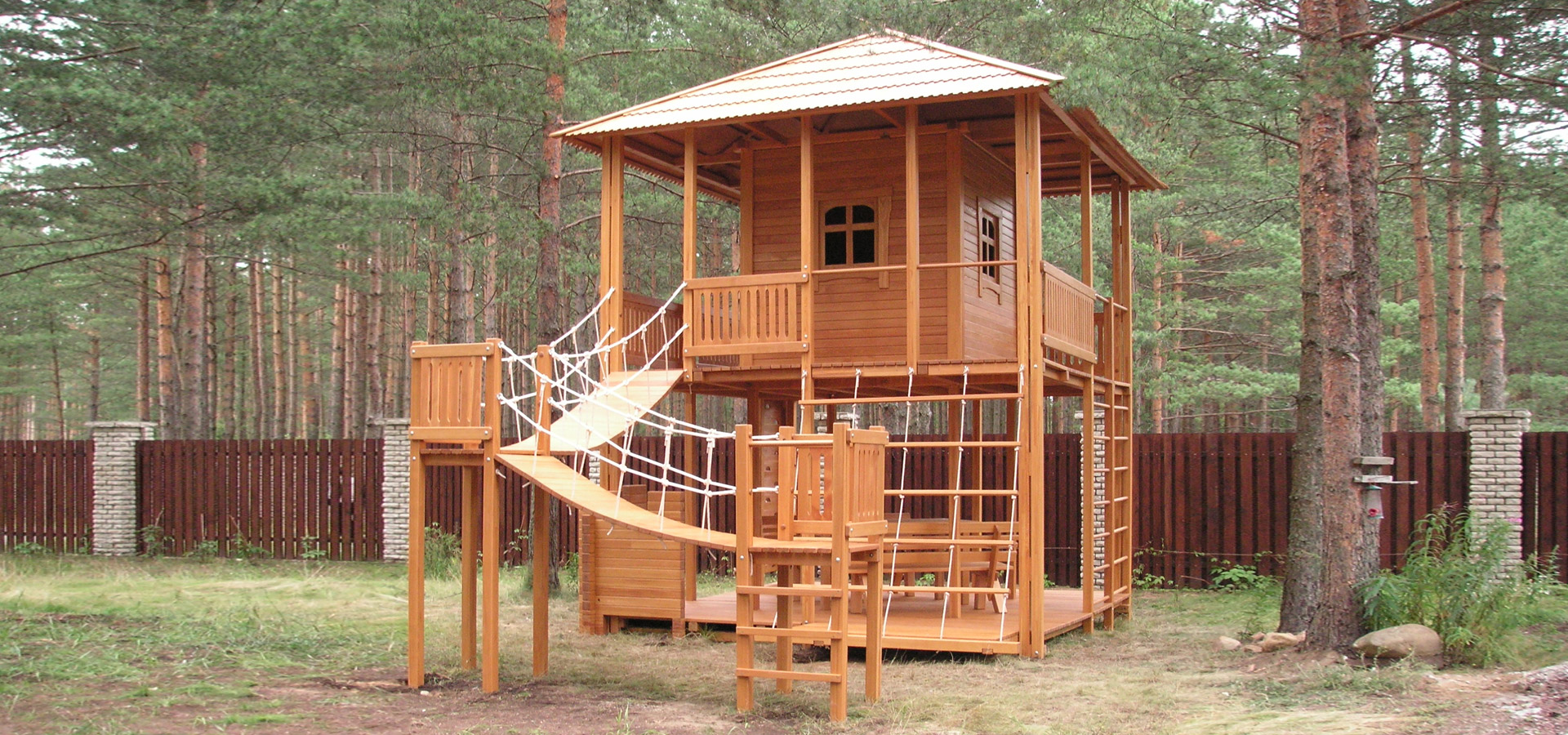 Купить двухэтажный домик из дерева для детей от СвидЪ